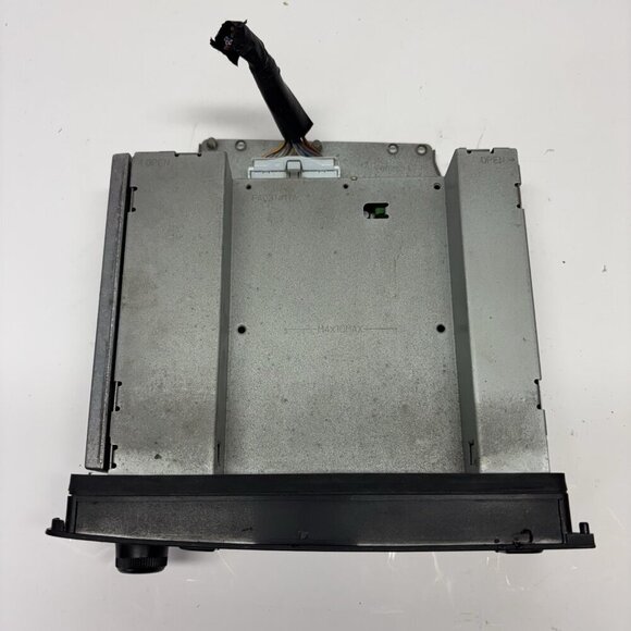 1996-2000 Honda Civic EX DX Stereo Radio Receiver Player 39100-S01-A110 OEM FM - Picture 6 of 12